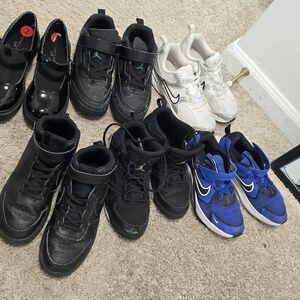 Nike Kids Athletic Shoes - Black and Blue